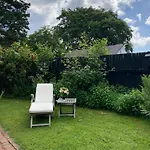 Near Svendborg With Private Bathing Jetty Holiday home Vester-Skerninge