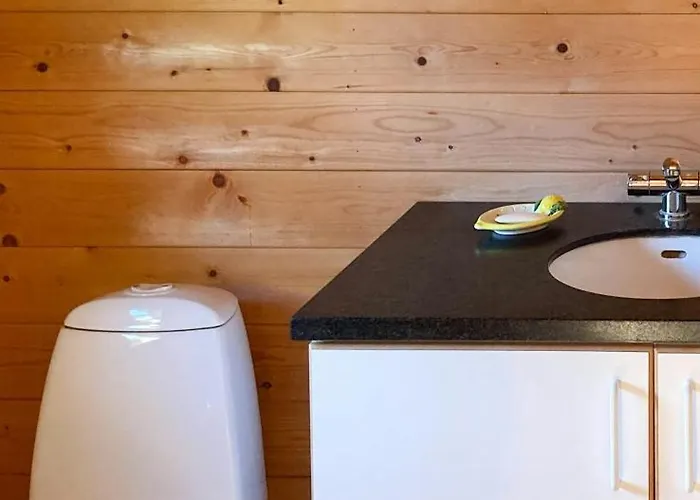 Near Svendborg With Private Bathing Jetty Сasa de vacaciones *